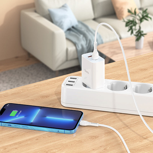 Сетевое зарядное устройство, 1 PD 20W + 1 USB 3.0 QC (C97A), HOCO, Type-C to Lightning, белый