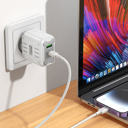 Сетевое зарядное устройство, 1 PD 45W + 1 USB 3.0 QC (C136A), HOCO, Type-C to Lightning, белый