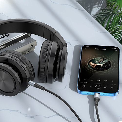 AUX Audio кабель 3,5 мм на Lightning, UPA22, HOCO, черный