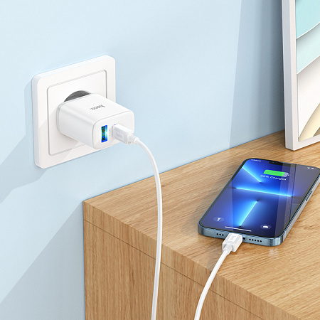 Сетевое зарядное устройство, 1 PD 20W + 1 USB 3.0 QC (C105A), HOCO, белый
