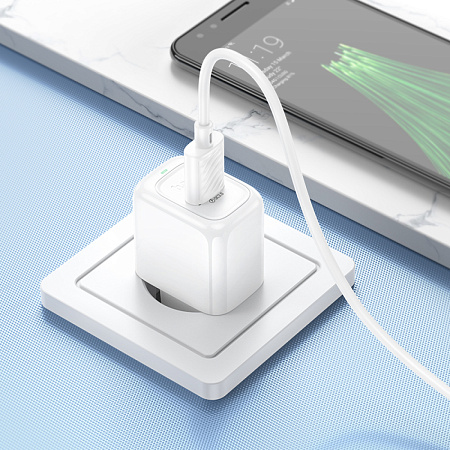 Сетевое зарядное устройство, 1 USB 3.0 QC (CS52A), HOCO, Micro, белый