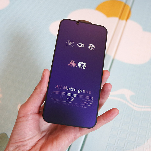 Защитное стекло на iPhone 13/13 Pro/14/16e (6.1), Anti-blue ray матовый, черное, X-CASE