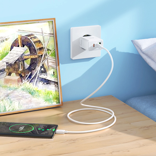 Сетевое зарядное устройство, 2 PD 40W + 1 USB 3.0 QC (C126A), HOCO, белый