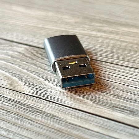  Type-C  USB 3.0, 