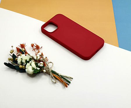 Чехол-накладка для iPhone 14, Silicon Case, без лого, бордовый