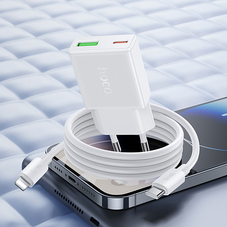 Сетевое зарядное устройство, 1 PD 20W + 1 USB 3.0 QC (N73), HOCO, Type-C to Lightning, белый