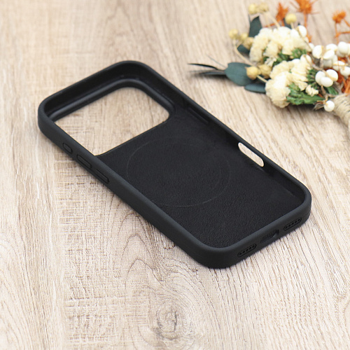 Чехол-накладка для iPhone 17 Pro, Silicon Case, магнитный (MagSafe), с дизайном, без лого, X-CASE, черный