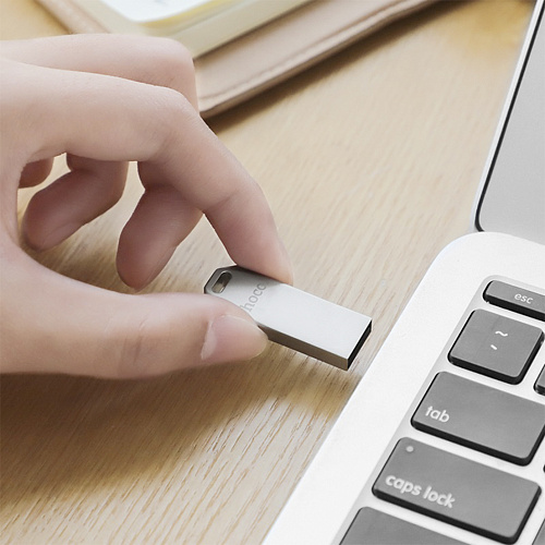 USB Flash Drive 128GB (UD4), Cкорость записи 6-10MB/S, Cкорость чтения 10-30MB/S