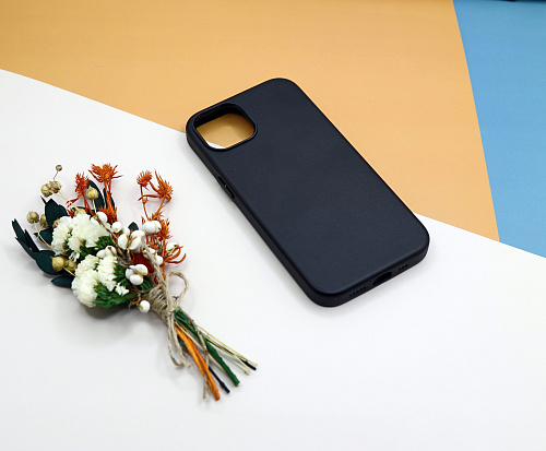 Чехол-накладка для iPhone 14, экокожа, магнитный (MagSafe), черный